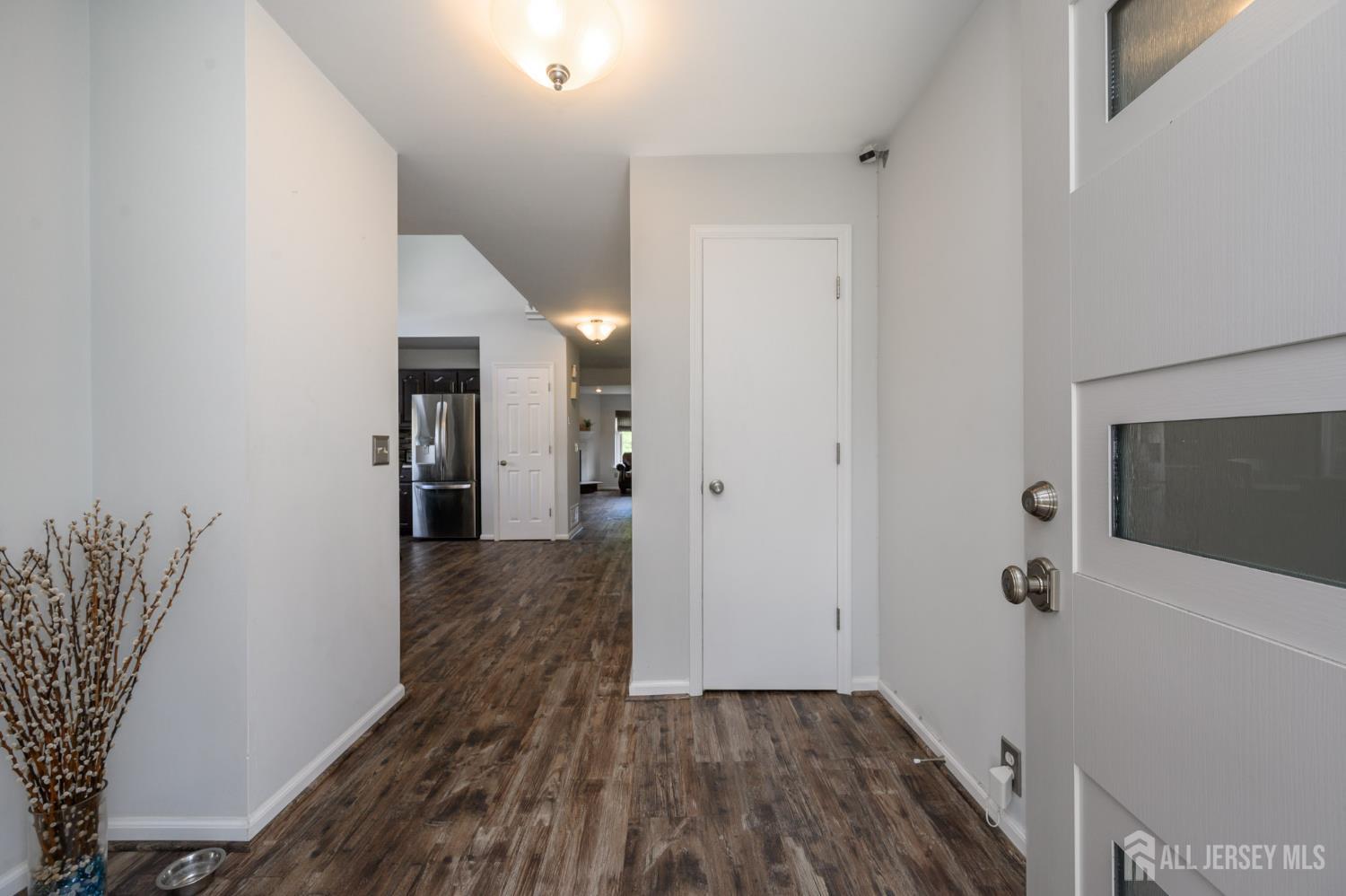 675 Raritan Road, Unit 24 Clark, NJ 07066 - Photo 3 of 37