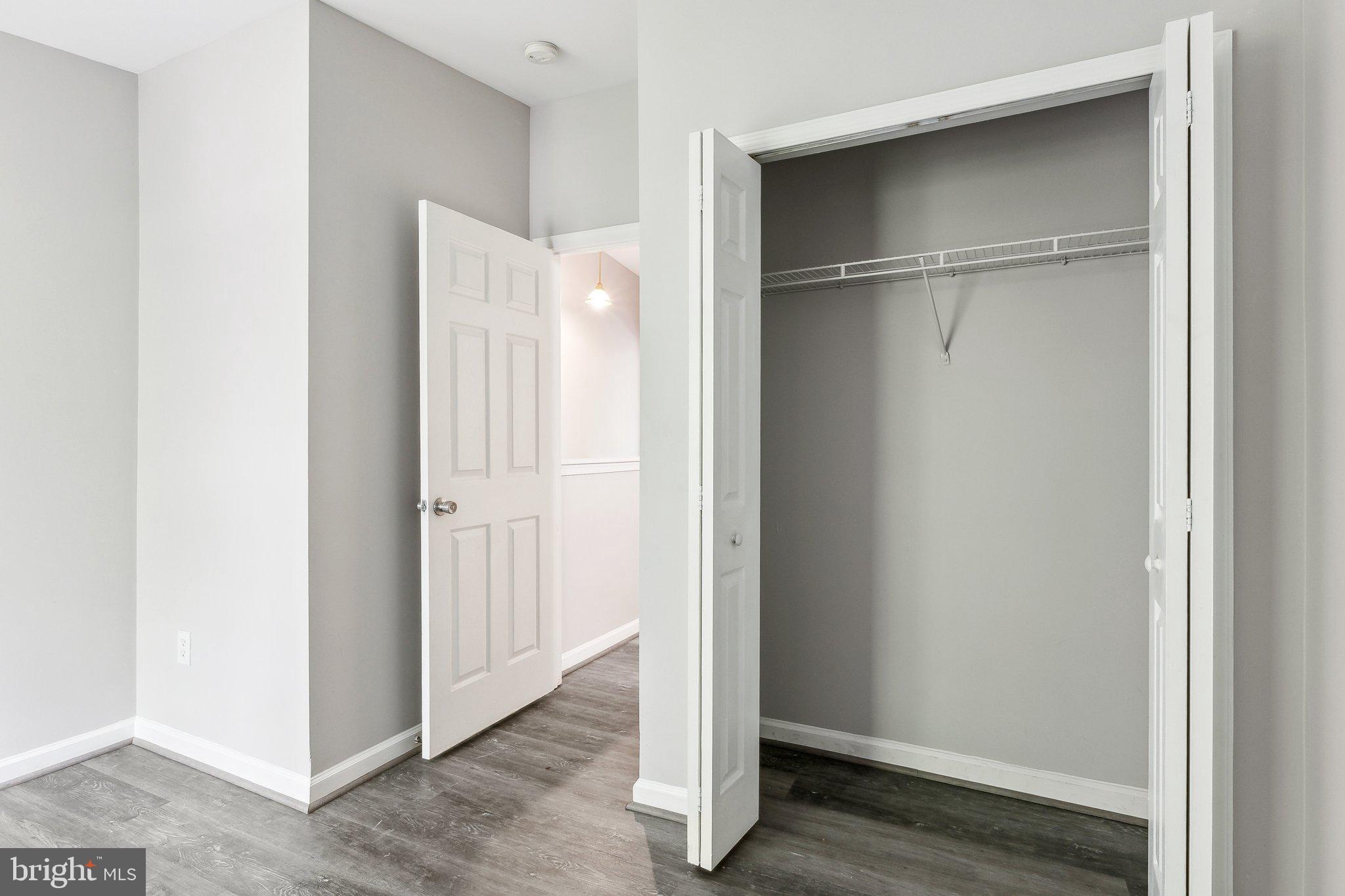 28 Johnson Place Annapolis, MD 21401 - Photo 13 of 35 a view of an empty room