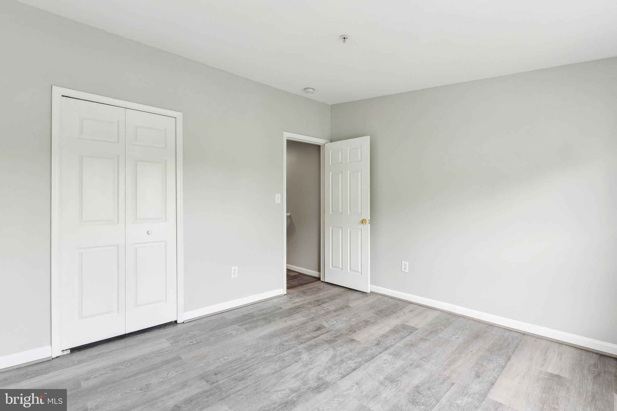 28 Johnson Place Annapolis, MD 21401 - Photo 7 of 35 a view of an empty room