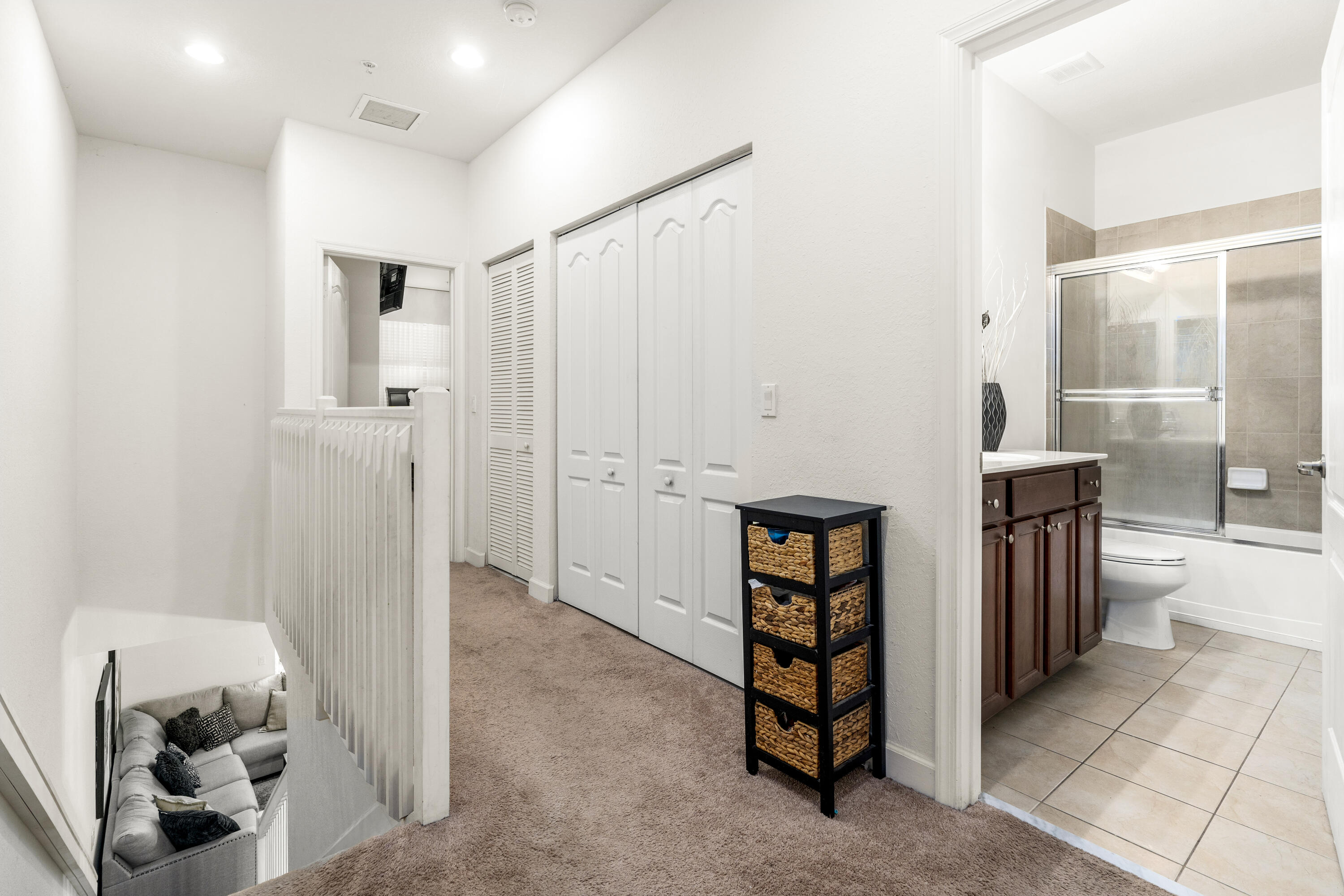 9484 Southwest Merlin Court Stuart, FL 34997 - Photo 13 of 32 _DSC5373