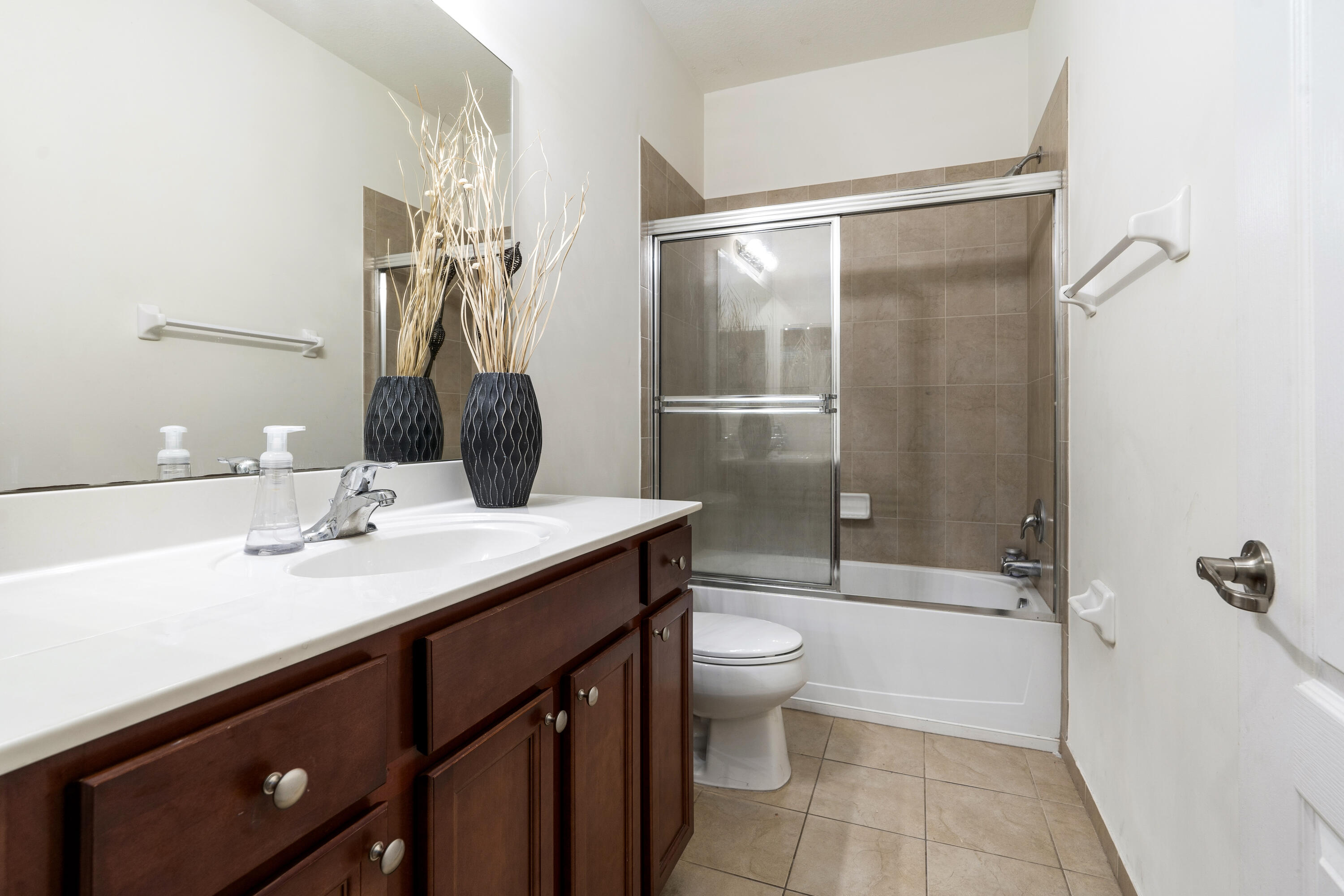 9484 Southwest Merlin Court Stuart, FL 34997 - Photo 20 of 32 _DSC5421