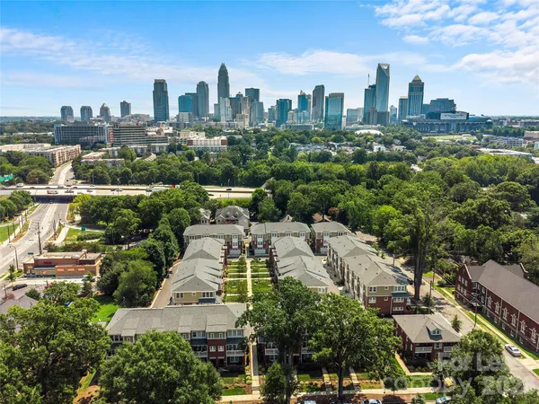 $2,300 | 1218 Macomb Place, Charlotte, NC 28208