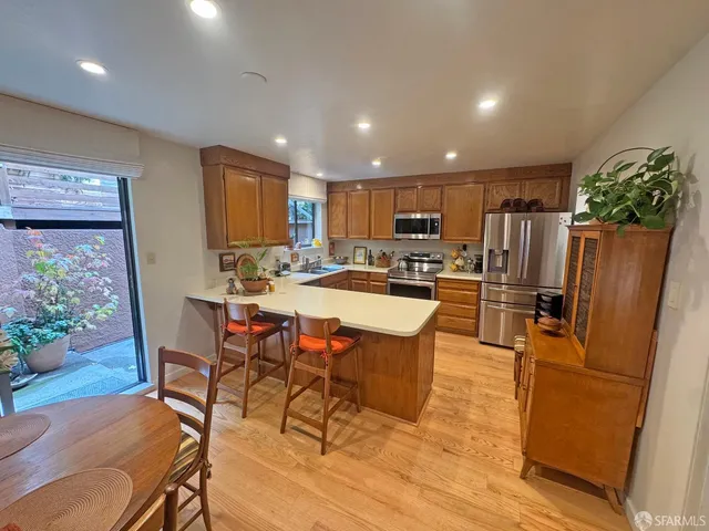 $2,100,000 | 2543 Diamond Street, San Francisco, CA 94131