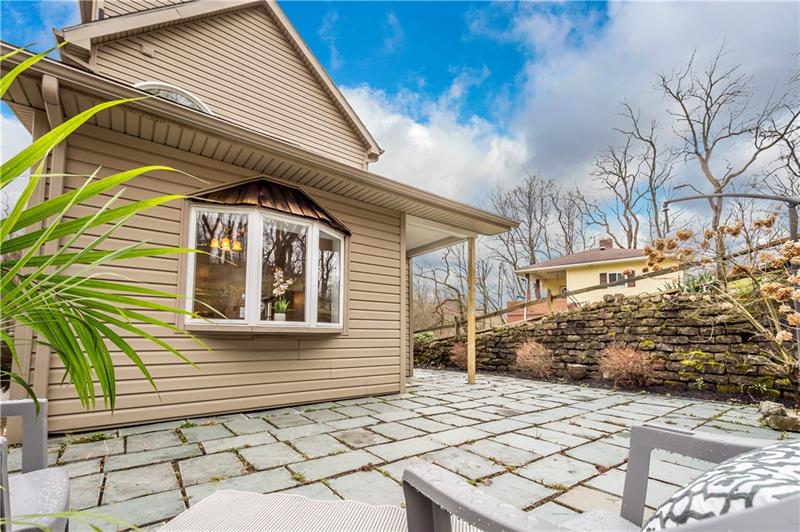 172 McCoy Road McKees Rocks, PA 15136 - Photo 22 of 25