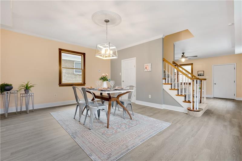 172 McCoy Road McKees Rocks, PA 15136 - Photo 8 of 25