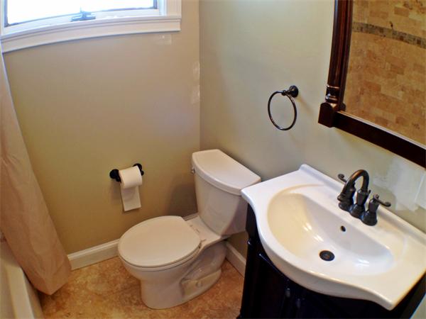 38 Lodgehill Road Boston, MA 02136 - Photo 7 of 16 Gallery Image 7