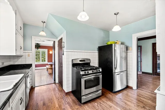 $699,000 | 219 East St Charles Road, Elmhurst, IL 60126