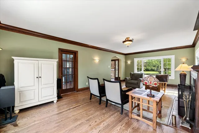 $699,000 | 219 East St Charles Road, Elmhurst, IL 60126