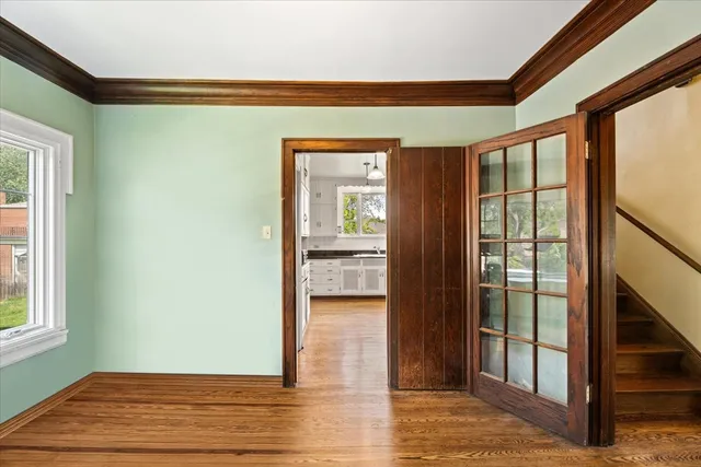 $699,000 | 219 East St Charles Road, Elmhurst, IL 60126