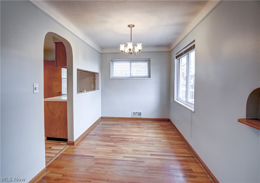 5910 Ridgewood Avenue Parma, OH 44129 - Photo 12 of 22