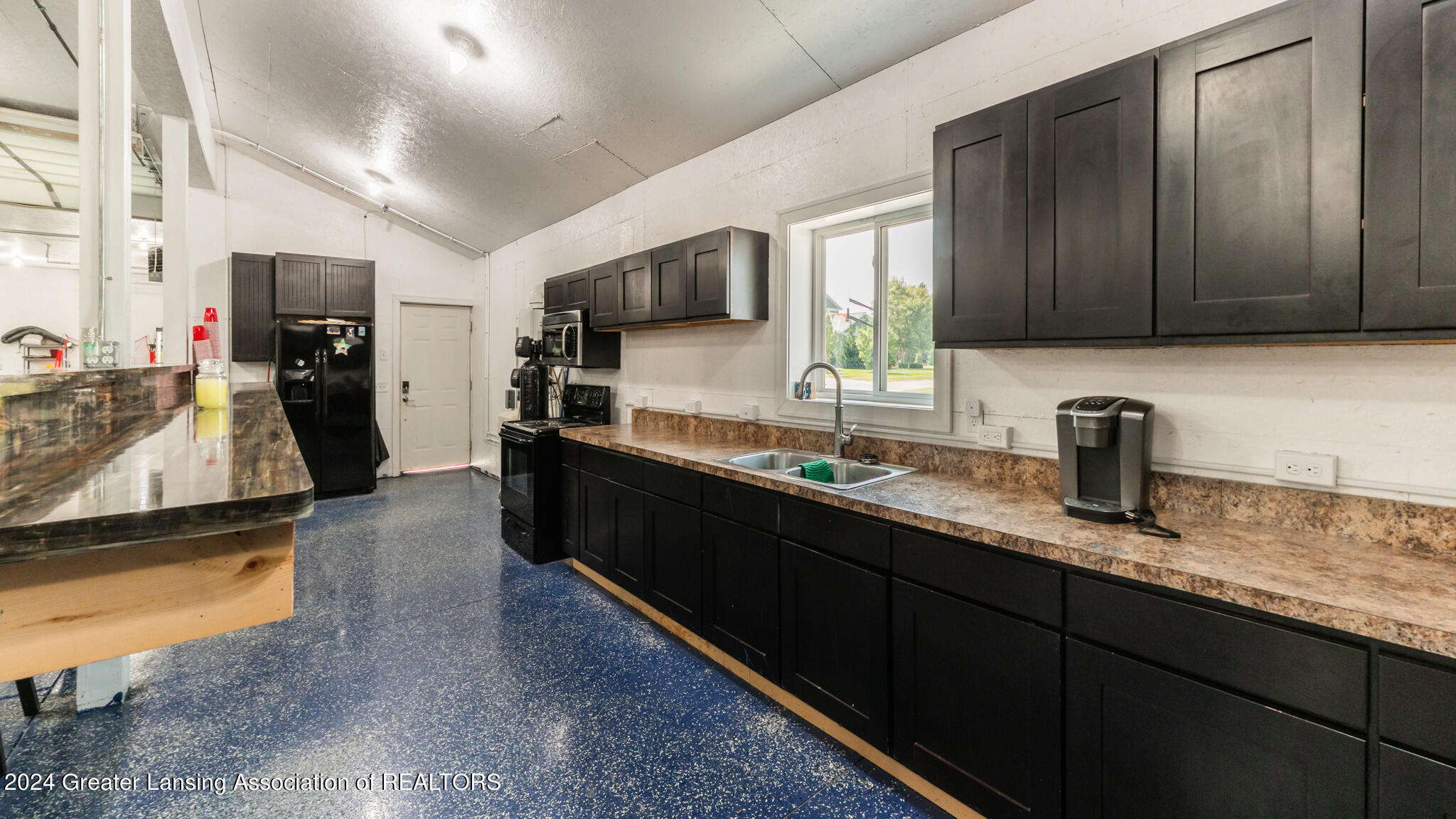 10918 Royston Road Grand Ledge, MI 48837 - Photo 51 of 69 10918Royston55