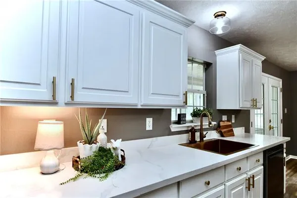 $259,000 | 728 Austin Drive, Pineville, LA 71360