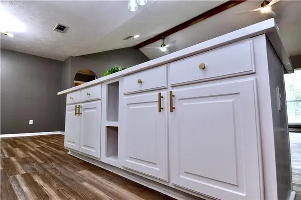 $259,000 | 728 Austin Drive, Pineville, LA 71360