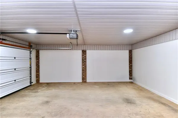$259,000 | 728 Austin Drive, Pineville, LA 71360