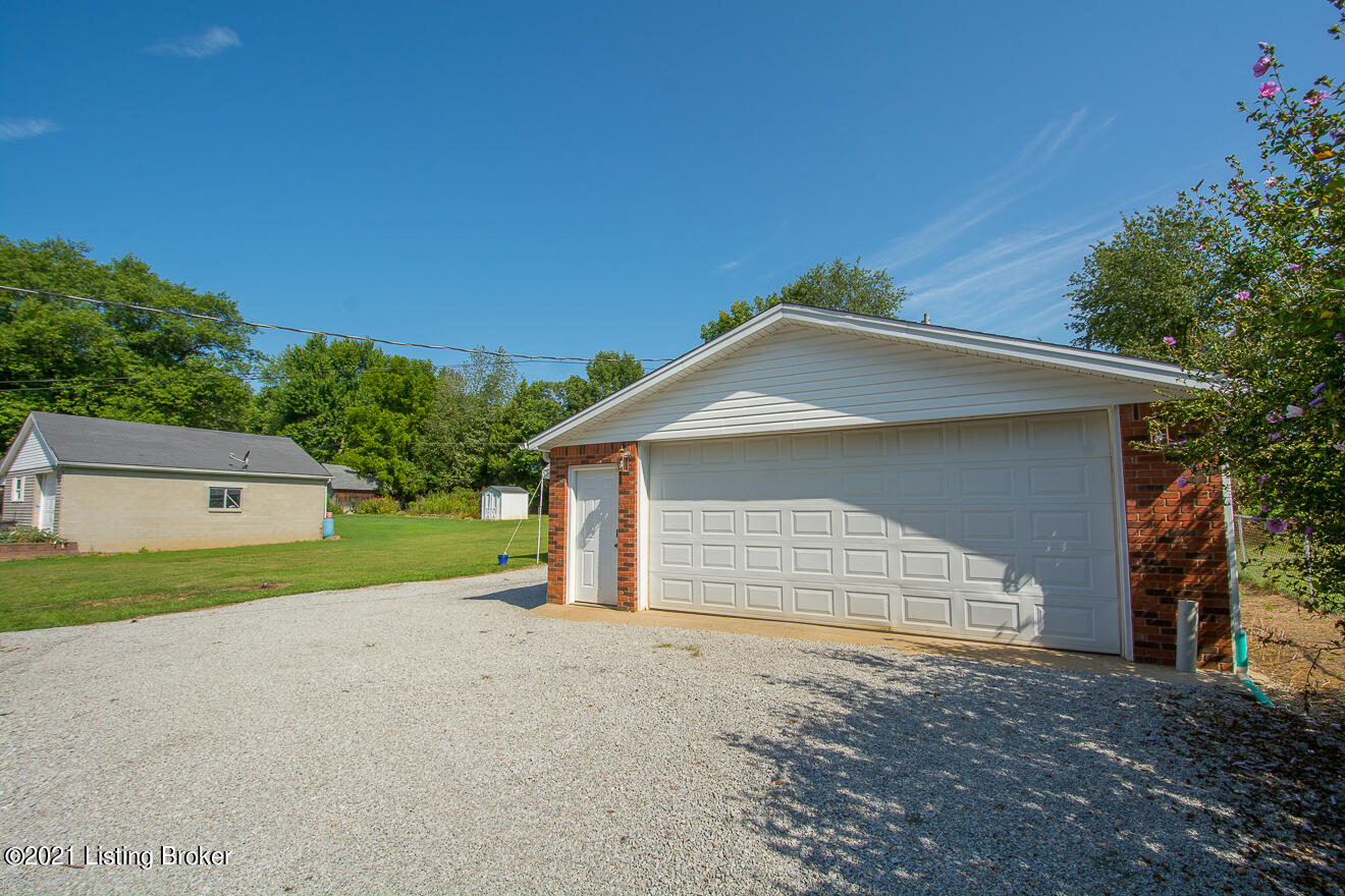 4242 Flatlick Road Mount Washington, KY 40047 - Photo 44 of 47 FlatLick -44