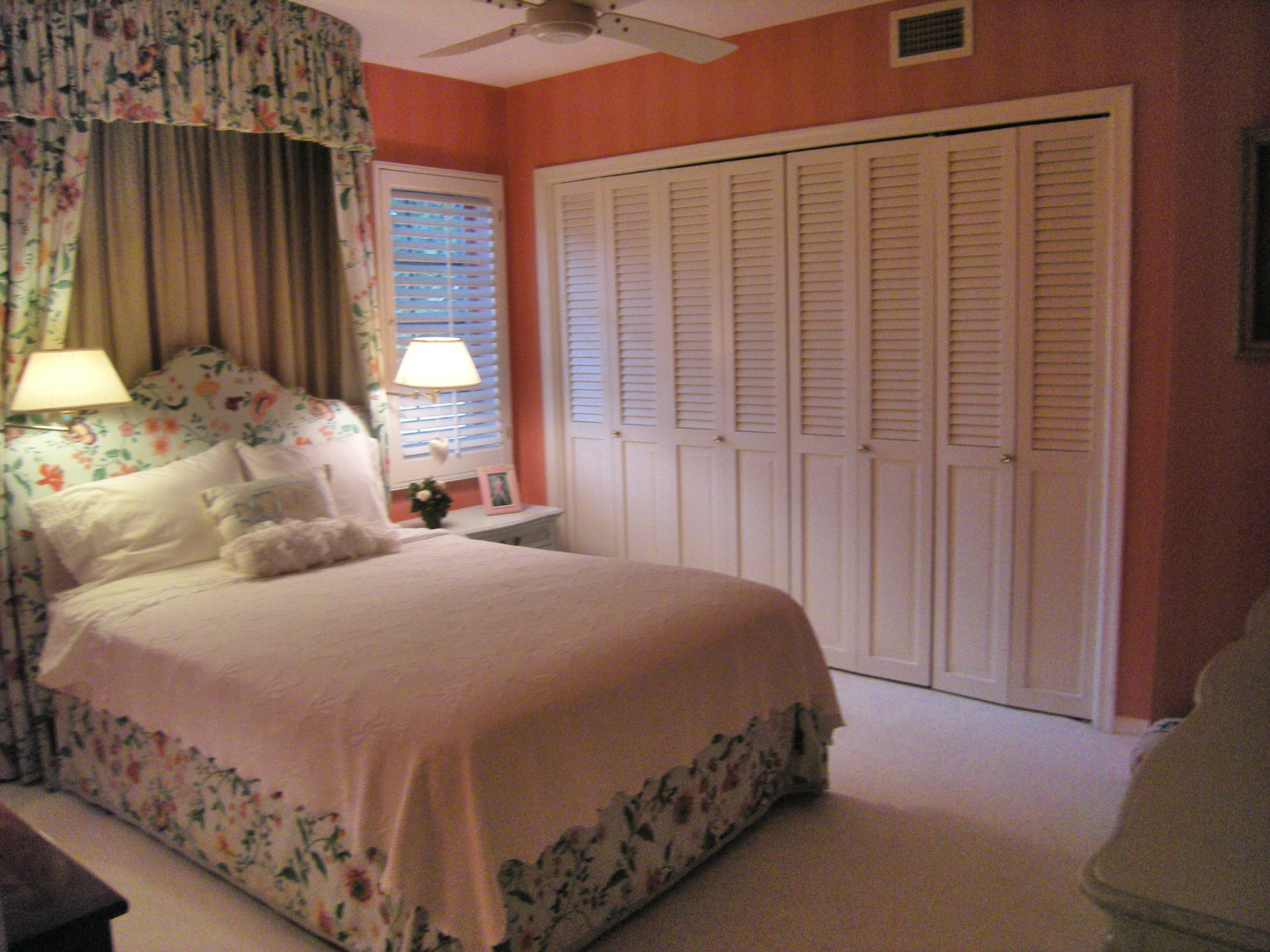28 Southwest 10th Terrace Boca Raton, FL 33486 - Photo 5 of 19 2014 -01-10 BARBARA STROUD AND ROBERT TY