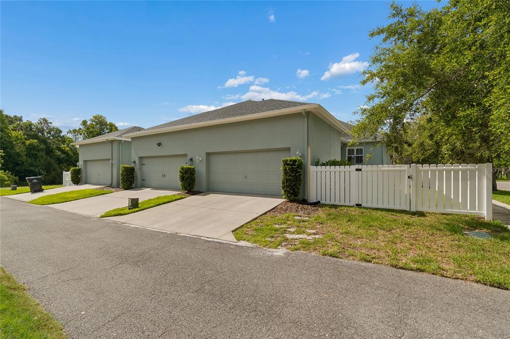 10207 Porch Street New Port Richey, FL 34655 - Photo 45 of 58
