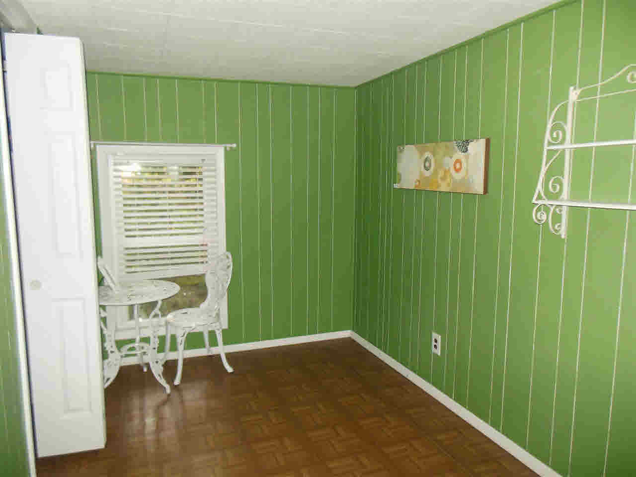 26221 Allens Grove Road Dixon, IA 52745 - Photo 15 of 21 Gallery Image 15