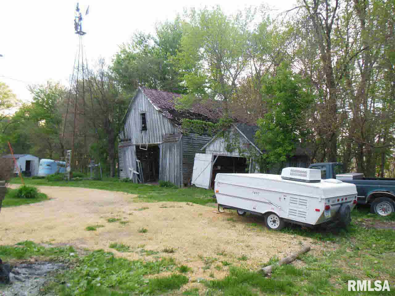 26221 Allens Grove Road Dixon, IA 52745 - Photo 4 of 21 Gallery Image 4