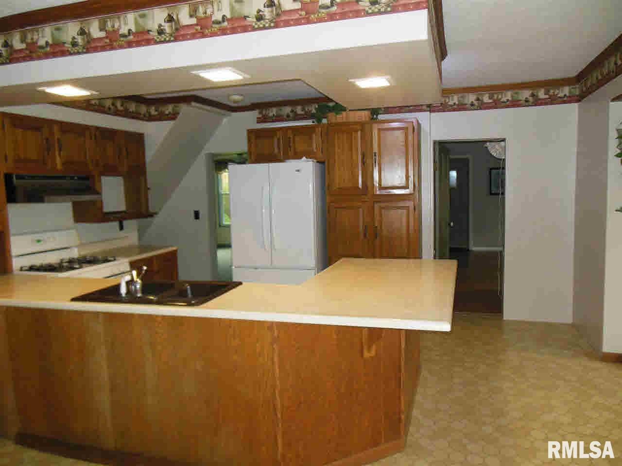 26221 Allens Grove Road Dixon, IA 52745 - Photo 7 of 21 Gallery Image 7