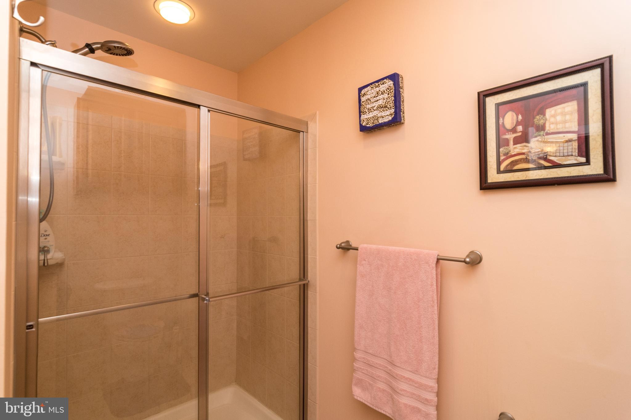 1630 Welsh Road, Unit 4A Philadelphia, PA 19115 - Photo 31 of 35 Master Bath with shower