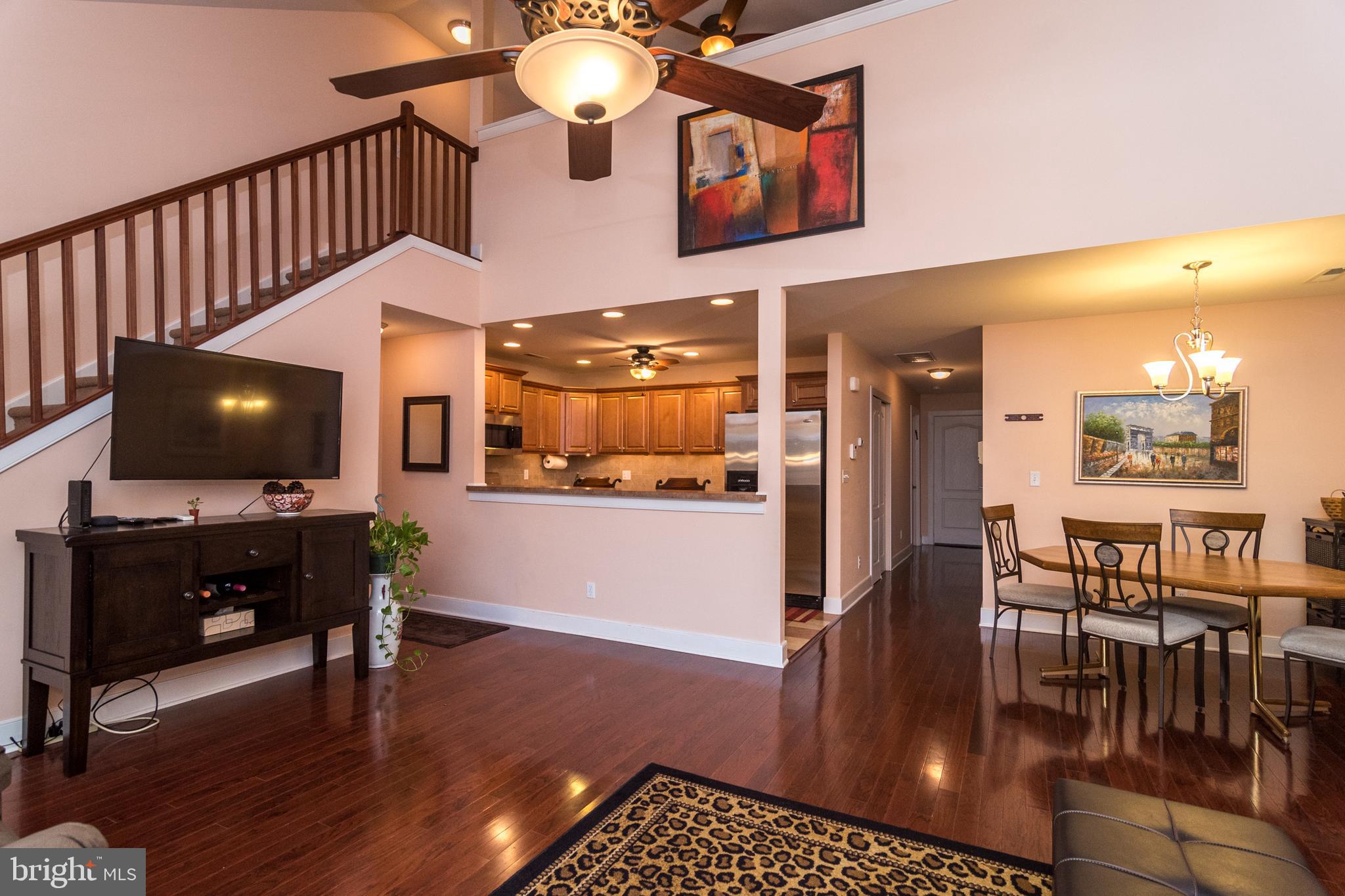 1630 Welsh Road, Unit 4A Philadelphia, PA 19115 - Photo 9 of 35 Great open Floor Plan!