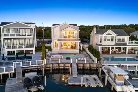$9,995,000 | 11501 Paradise Drive, Stone Harbor, NJ 08247