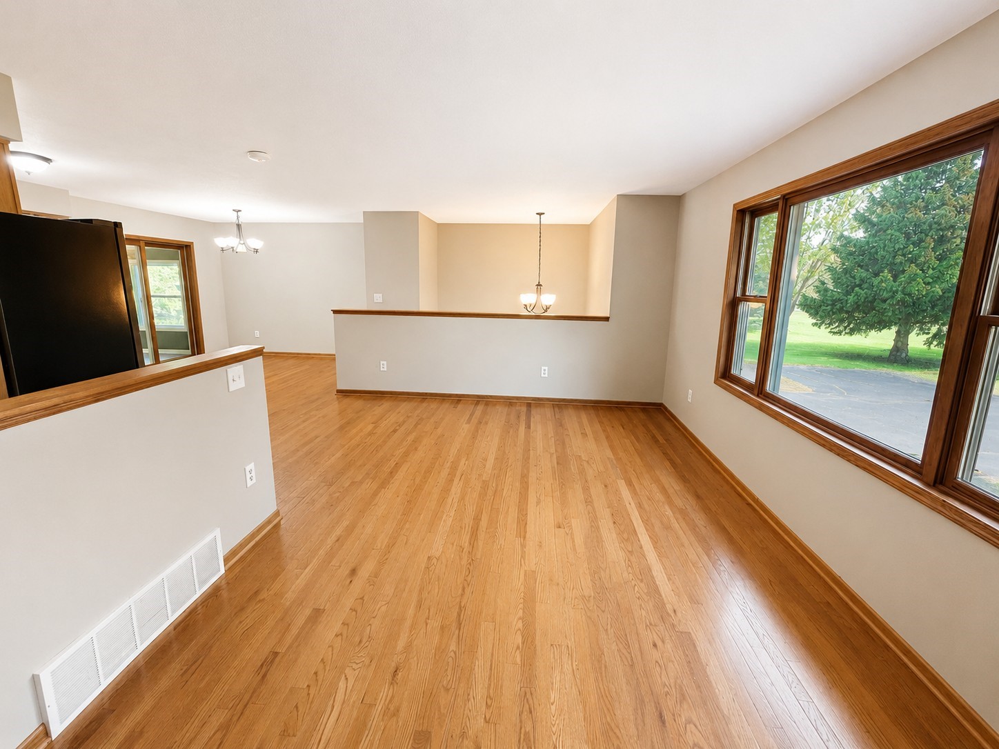 2067 17 3/4 Avenue Rice Lake, WI 54868 - Photo 3 of 34