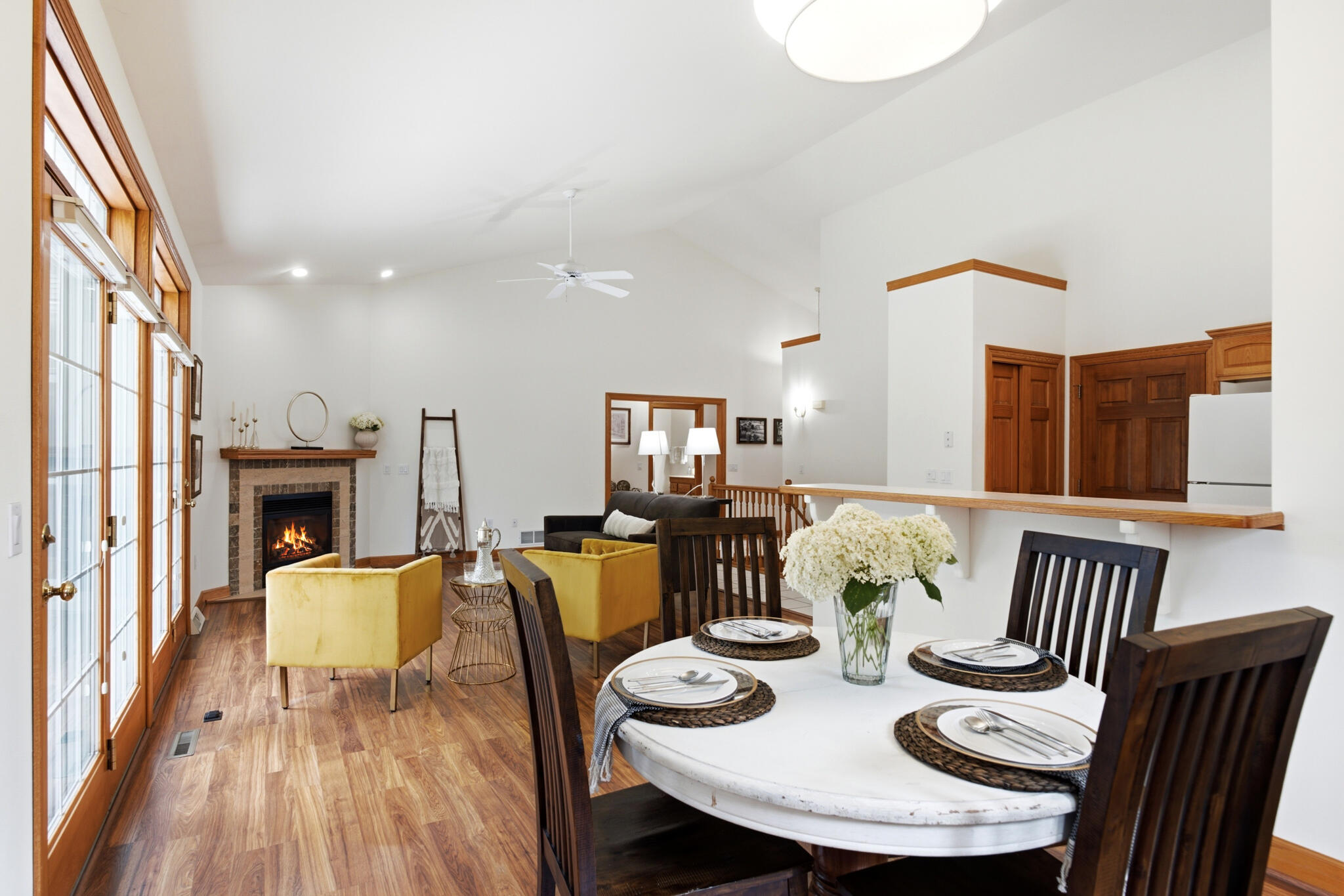 291 Cardinal Lane Hartland, WI 53029 - Photo 8 of 20 Dining Room
