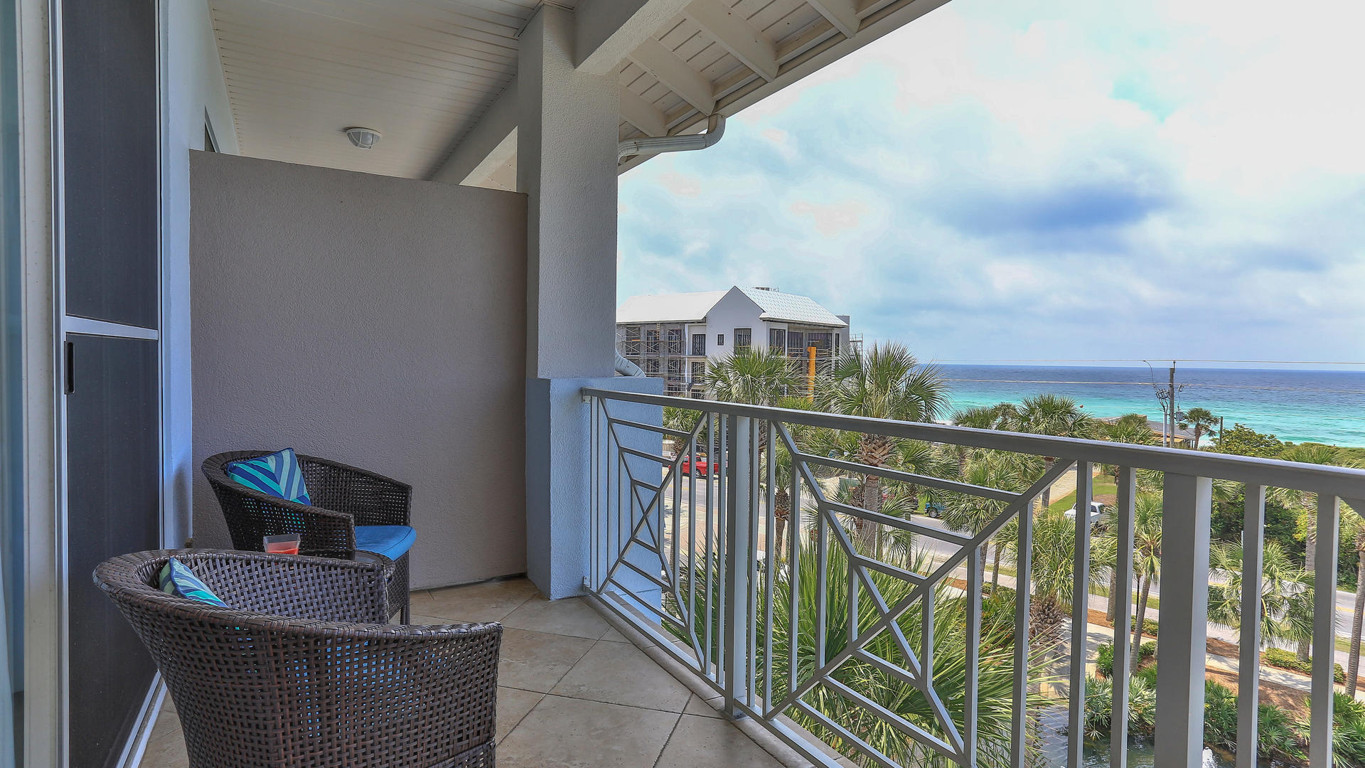 145 Spires Lane, Unit 404 Santa Rosa Beach, FL 32459 - Photo 5 of 10 144 Spires Ln Unit 404 Santa-017-9-Caban
