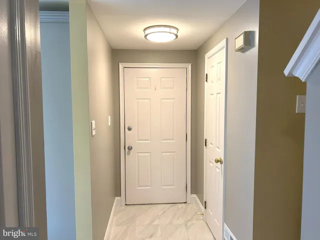 $2,450 | 18 Parliament Drive, Mount Holly, NJ 08060