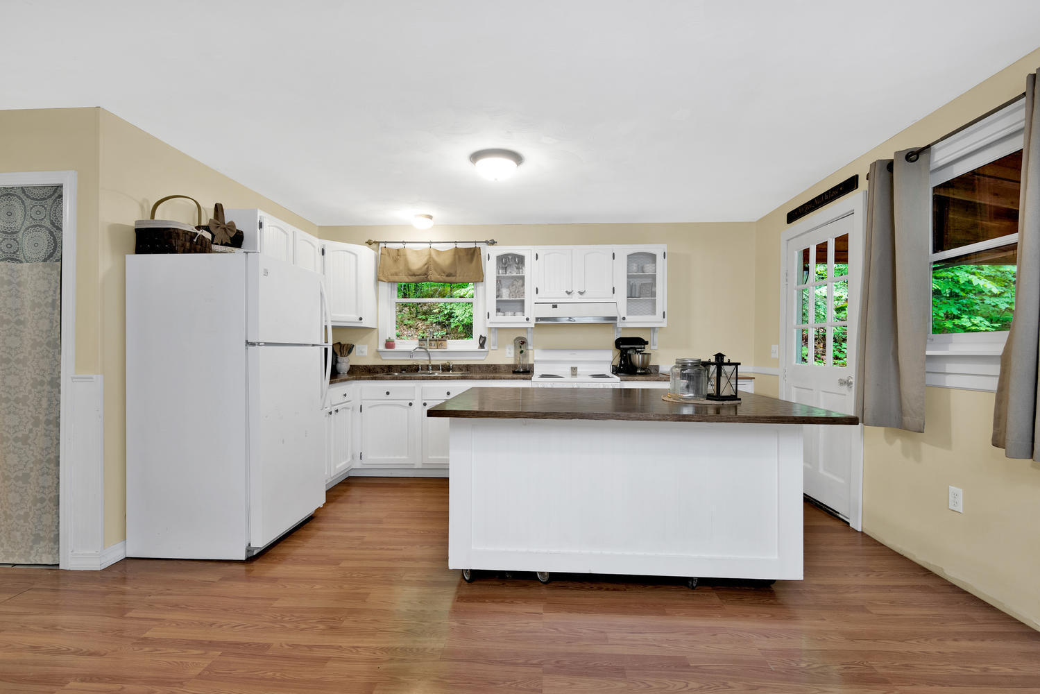 505 Naples Road Harrison, ME 04040 - Photo 7 of 31 505 Naples Rd Harrison ME-large-008-010-