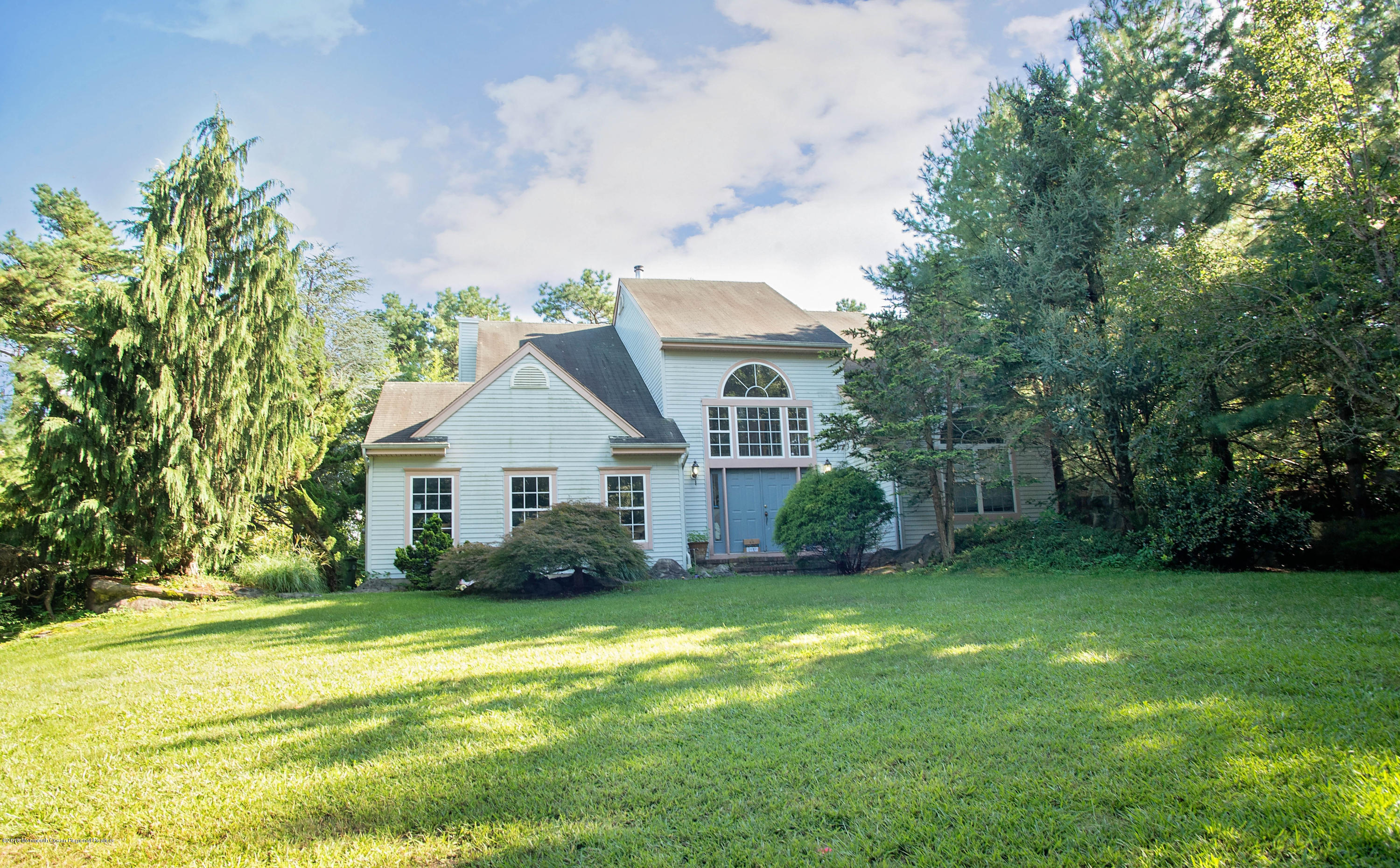 28 Drake Road Lakewood, NJ 08701 - Photo 1 of 27 _RMJ3631.jpg front
