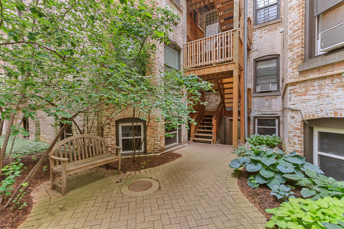601 West Fullerton Avenue, Unit 1 Chicago, IL 60614 - Photo 14 of 25 a view of front door of house with an outdoor space