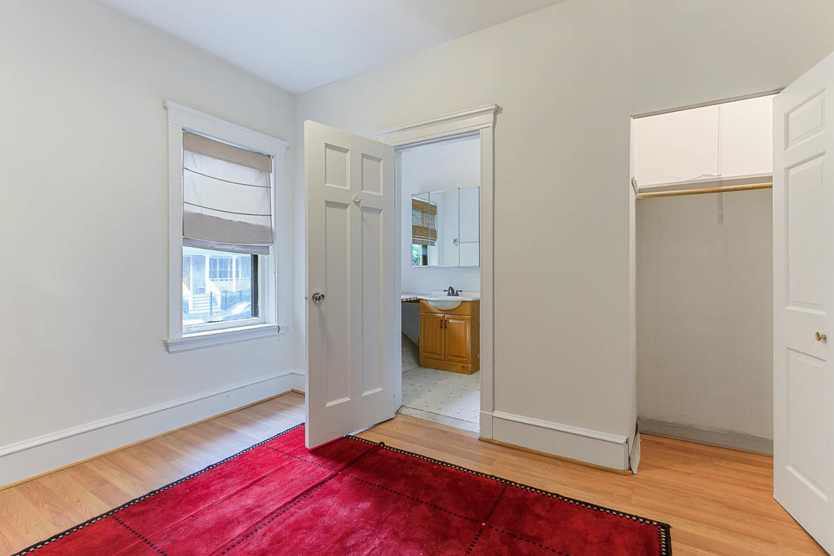601 West Fullerton Avenue, Unit 1 Chicago, IL 60614 - Photo 16 of 25 a bedroom with a bed and a view of bedroom