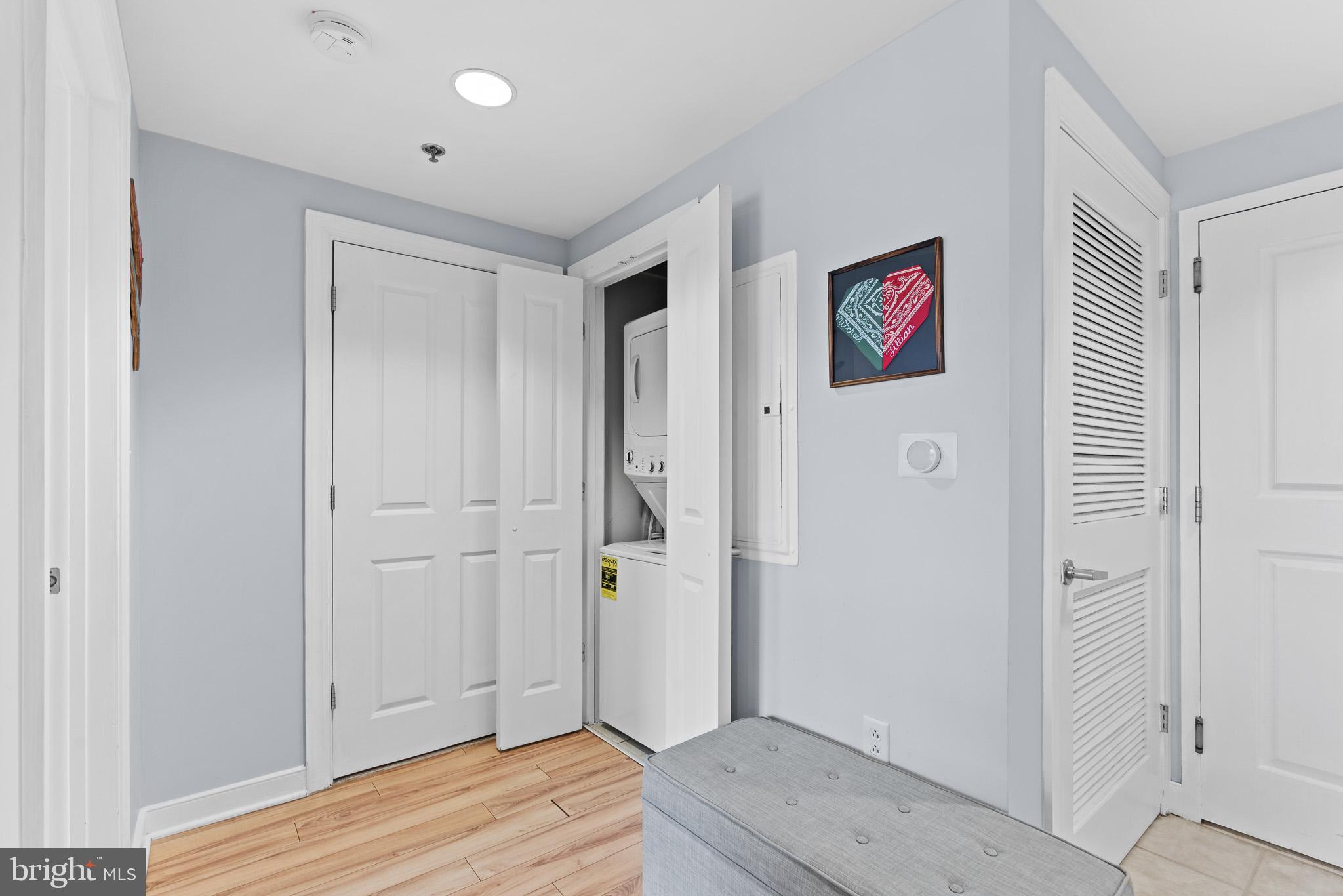 777 7th Street Northwest, Unit 1014 Washington, DC 20001 - Photo 19 of 33 front hallway