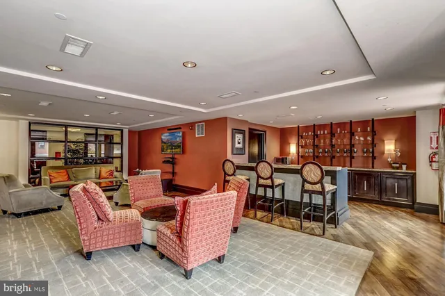 $3,350 | 777 7th Street Northwest, Unit 1014, Washington, DC 20001