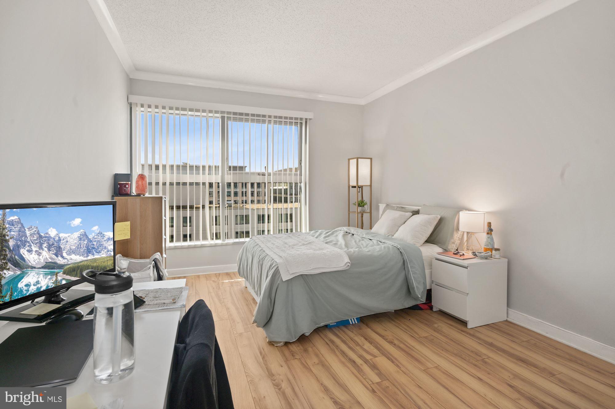 777 7th Street Northwest, Unit 1014 Washington, DC 20001 - Photo 7 of 33 Spacious bedroom