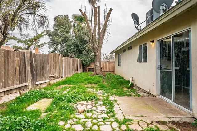 $305,000 | 1551 Little Rock Court, Merced, CA 95348