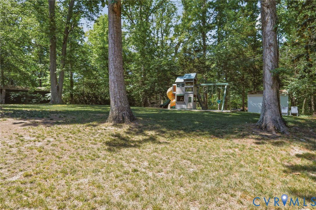 8224 Halstead Road Richmond, VA 23235 - Photo 37 of 41