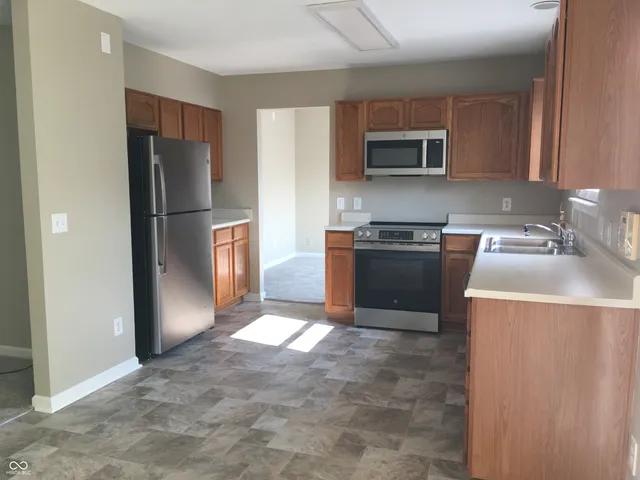 $1,850 | 8072 Birchfield Drive, Indianapolis, IN 46268