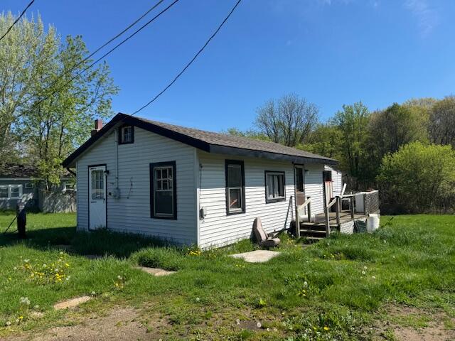 5707 Hinkley Road Stockbridge, MI 49285 - Photo 1 of 16 IMG_0710