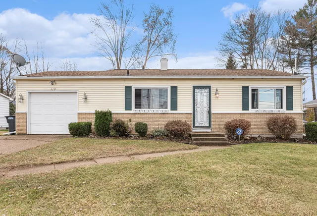 $215,000 | 119 Birch Lane, Battle Creek, MI 49015