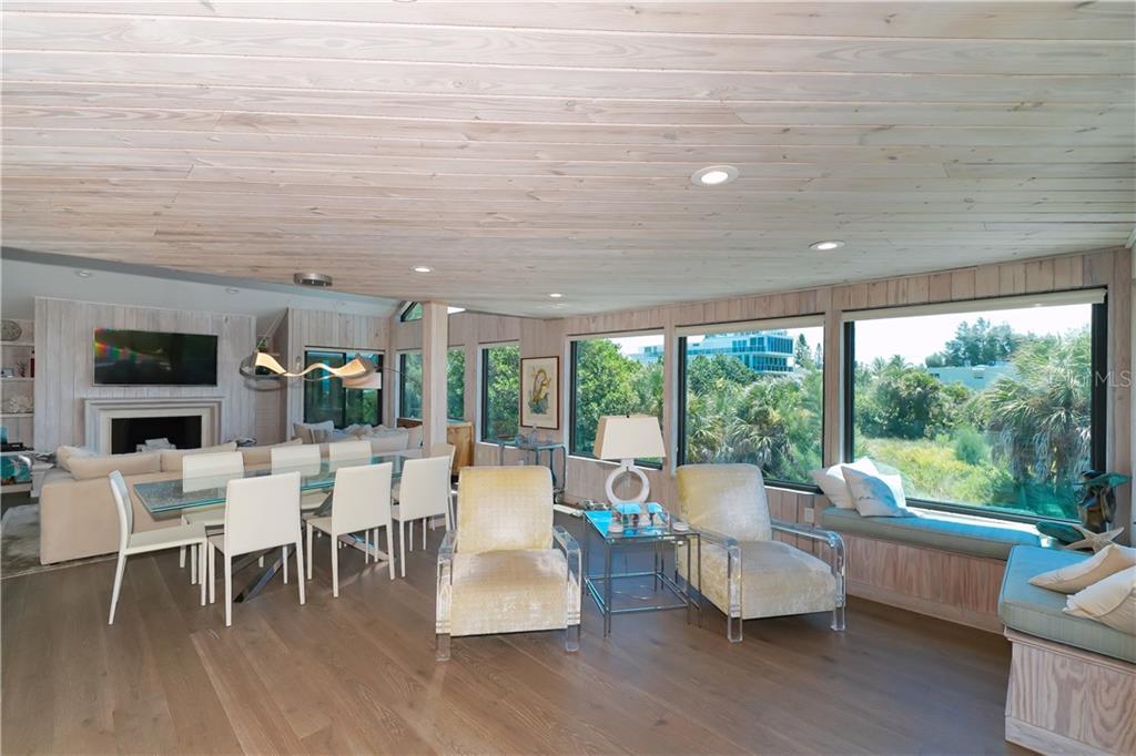 508 Beach Road Sarasota, FL 34242 - Photo 19 of 44 Gallery Image 19