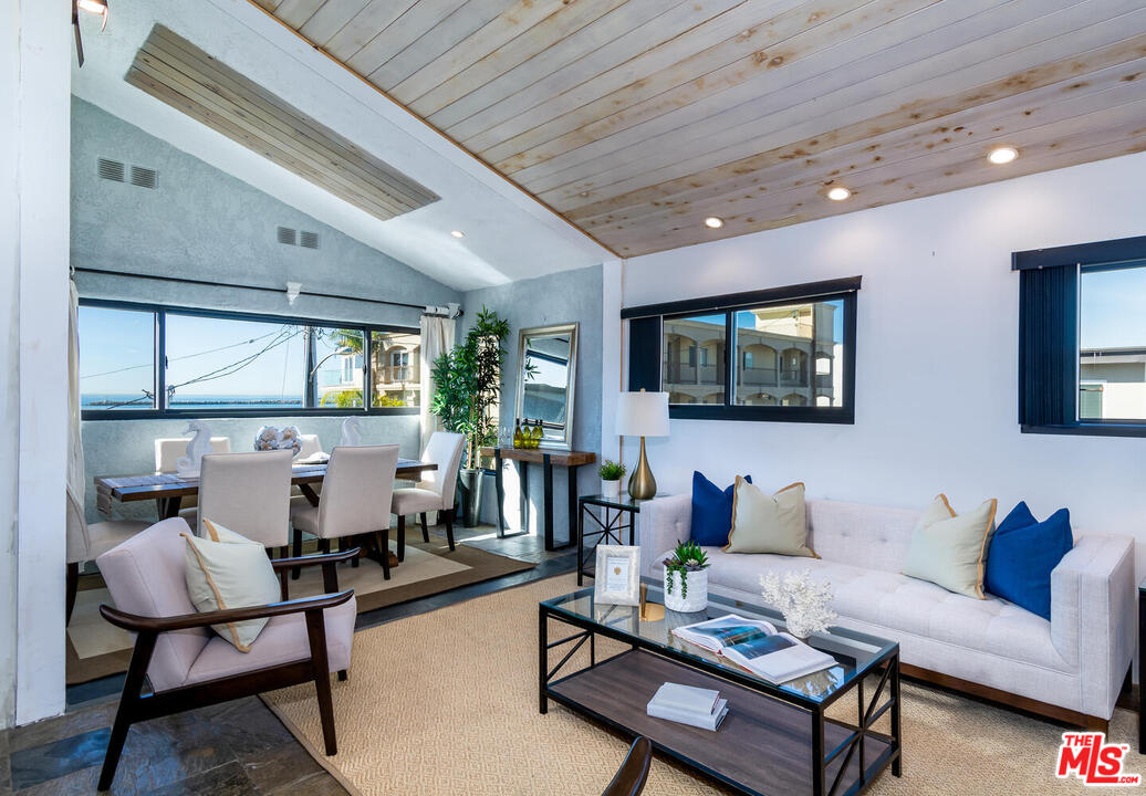16 64th Avenue Playa del Rey, CA 90293 - Photo 5 of 37 Gallery Image 5