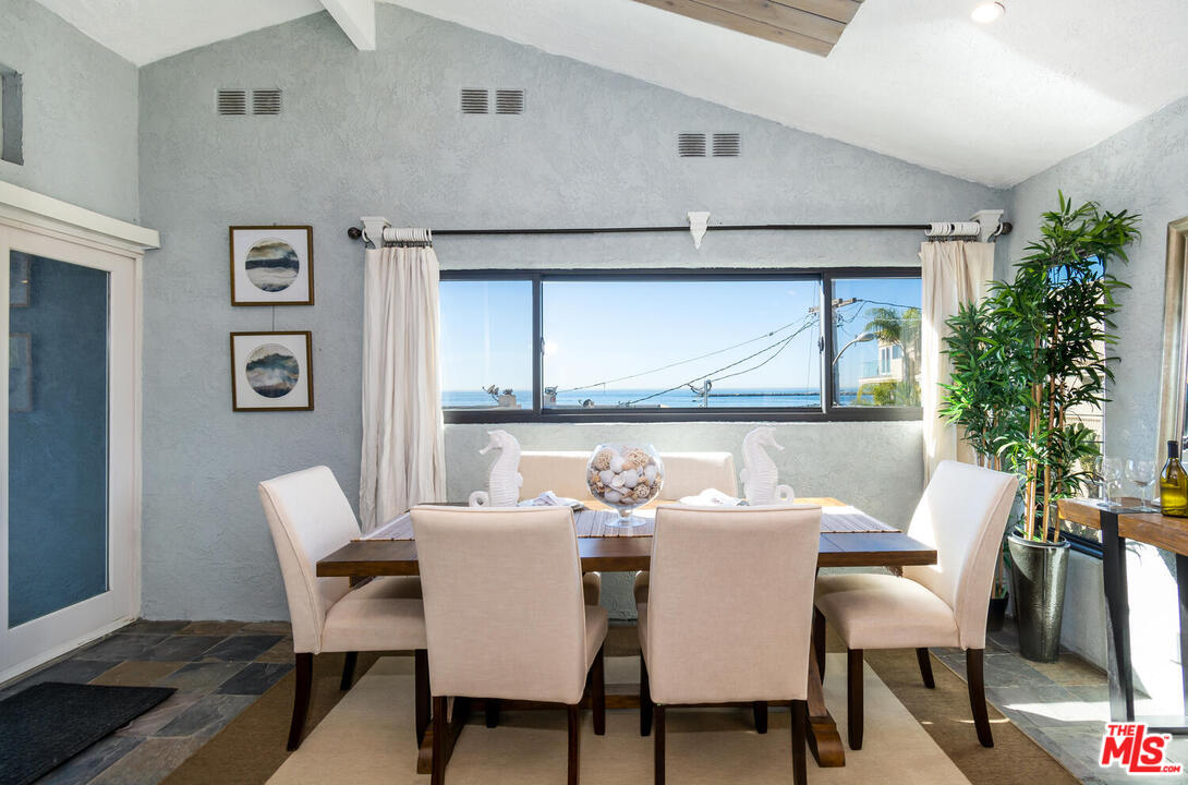 16 64th Avenue Playa del Rey, CA 90293 - Photo 9 of 37 Gallery Image 9