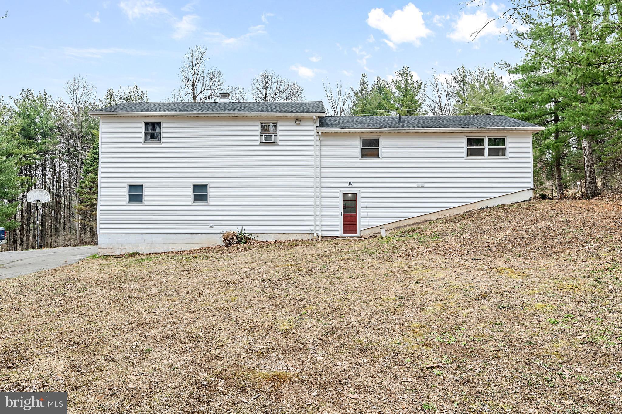 8562 Orchard Road Spring Grove, PA 17362 - Photo 33 of 37