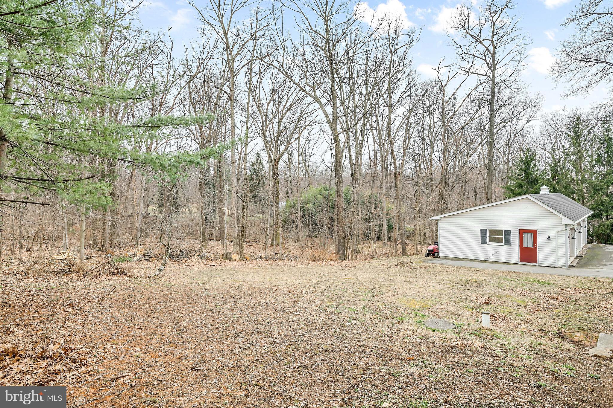 8562 Orchard Road Spring Grove, PA 17362 - Photo 34 of 37