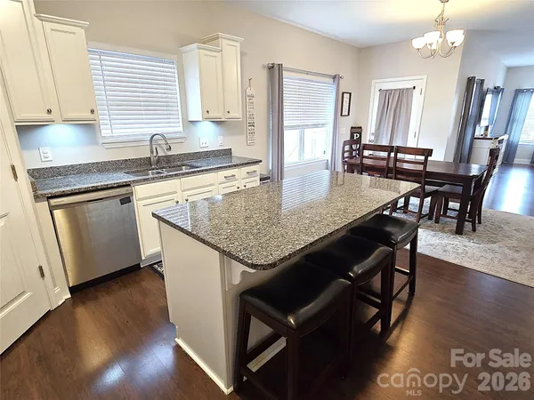 $485,000 | 5177 South Oak Circle, Granite Falls, NC 28630
