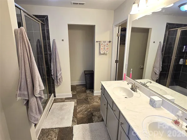 $485,000 | 5177 South Oak Circle, Granite Falls, NC 28630